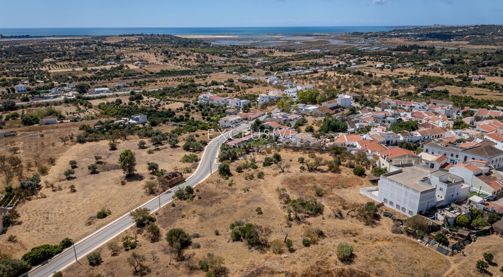 Gelegenheit zur Wohnbebauung - 12 Einheiten, Grundstück, Portimão, Algarve