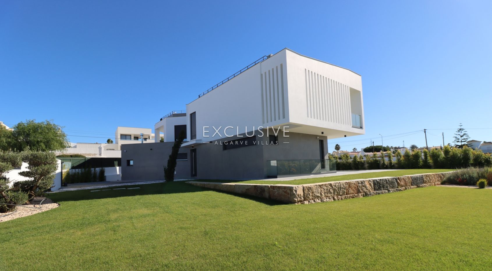 Moderne Villa, bezugsfertig, Praia da Galé, Albufeira