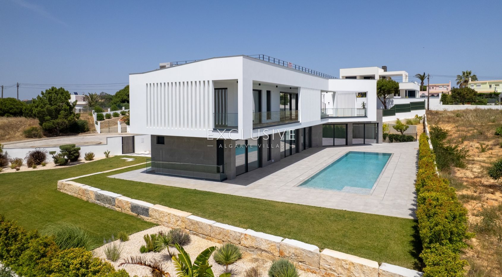 Moderne Villa, bezugsfertig, Praia da Galé, Albufeira
