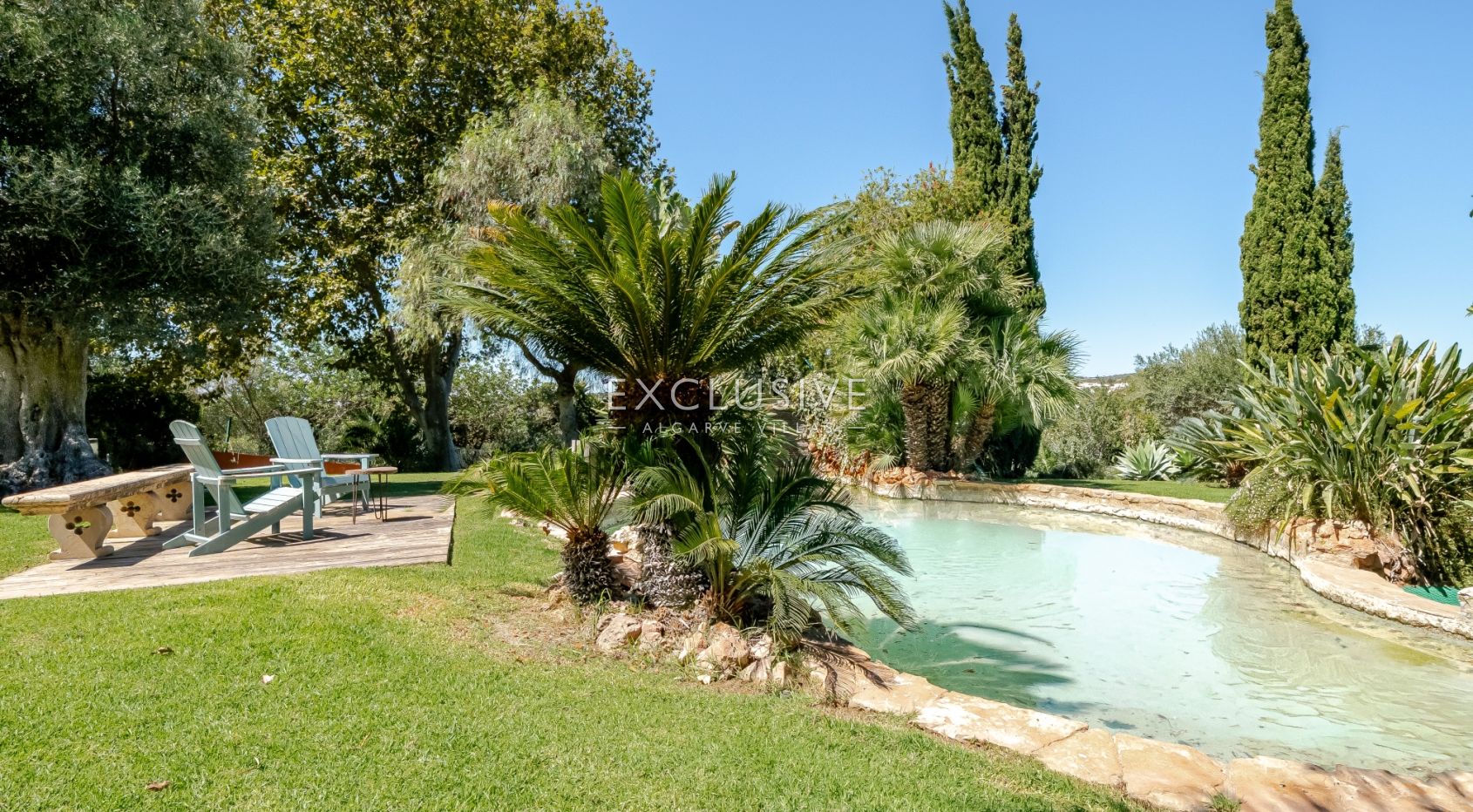 Zeitlose 5-Schlafzimmer Algarve Villa mit Meerblick und Infinity Pool in Boliqueime