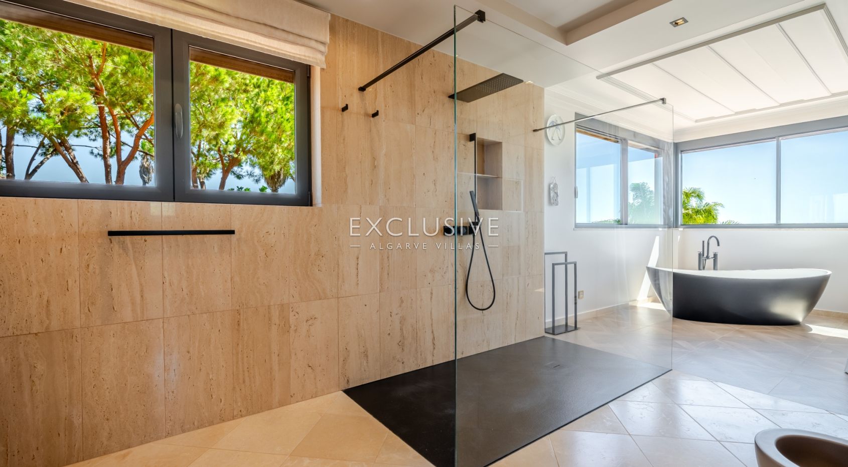 Zeitlose 5-Schlafzimmer Algarve Villa mit Meerblick und Infinity Pool in Boliqueime