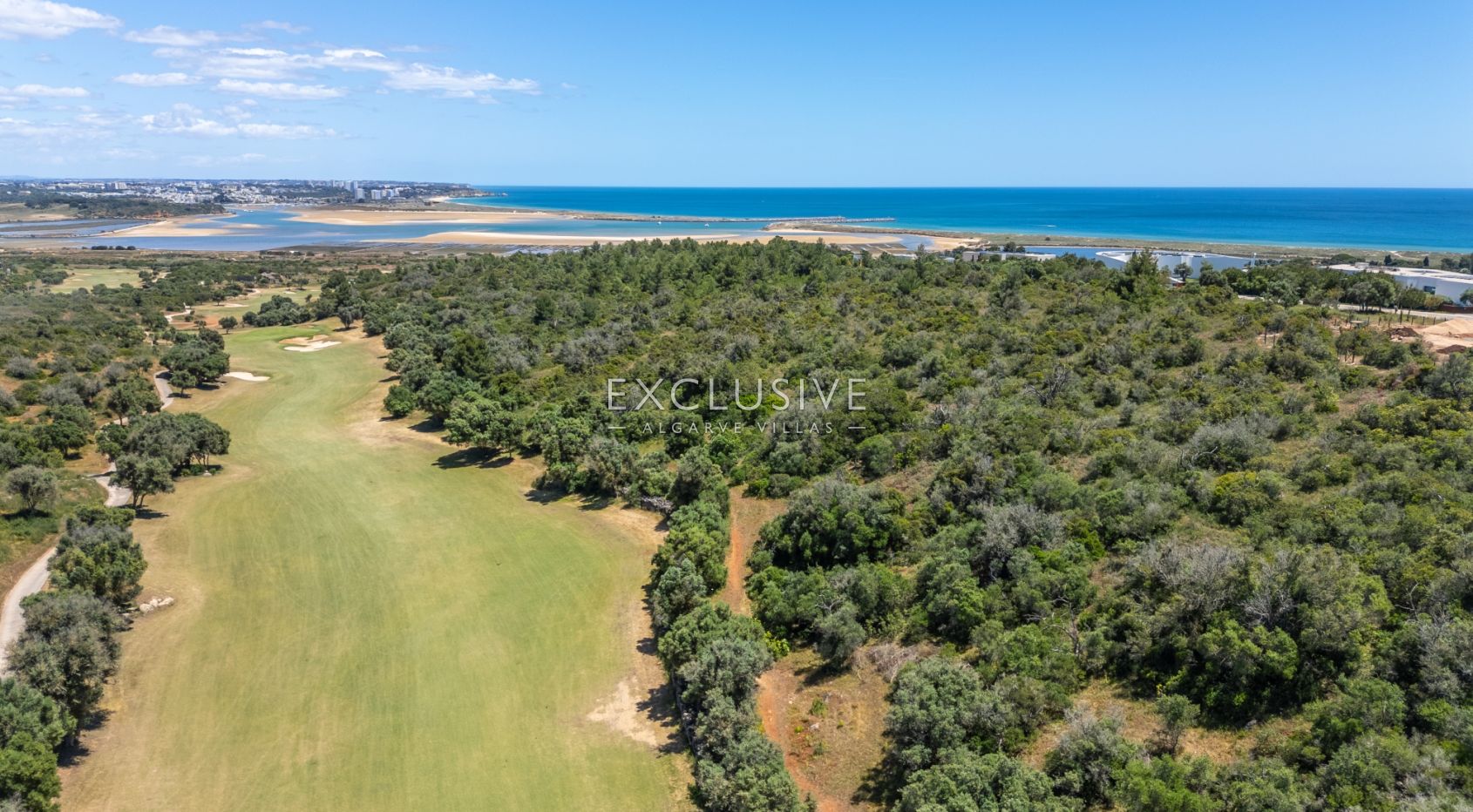 Exklusives 5000m2-Grundstück mit genehmigtem Luxus-Villa-Design im Palmares Golf Resort