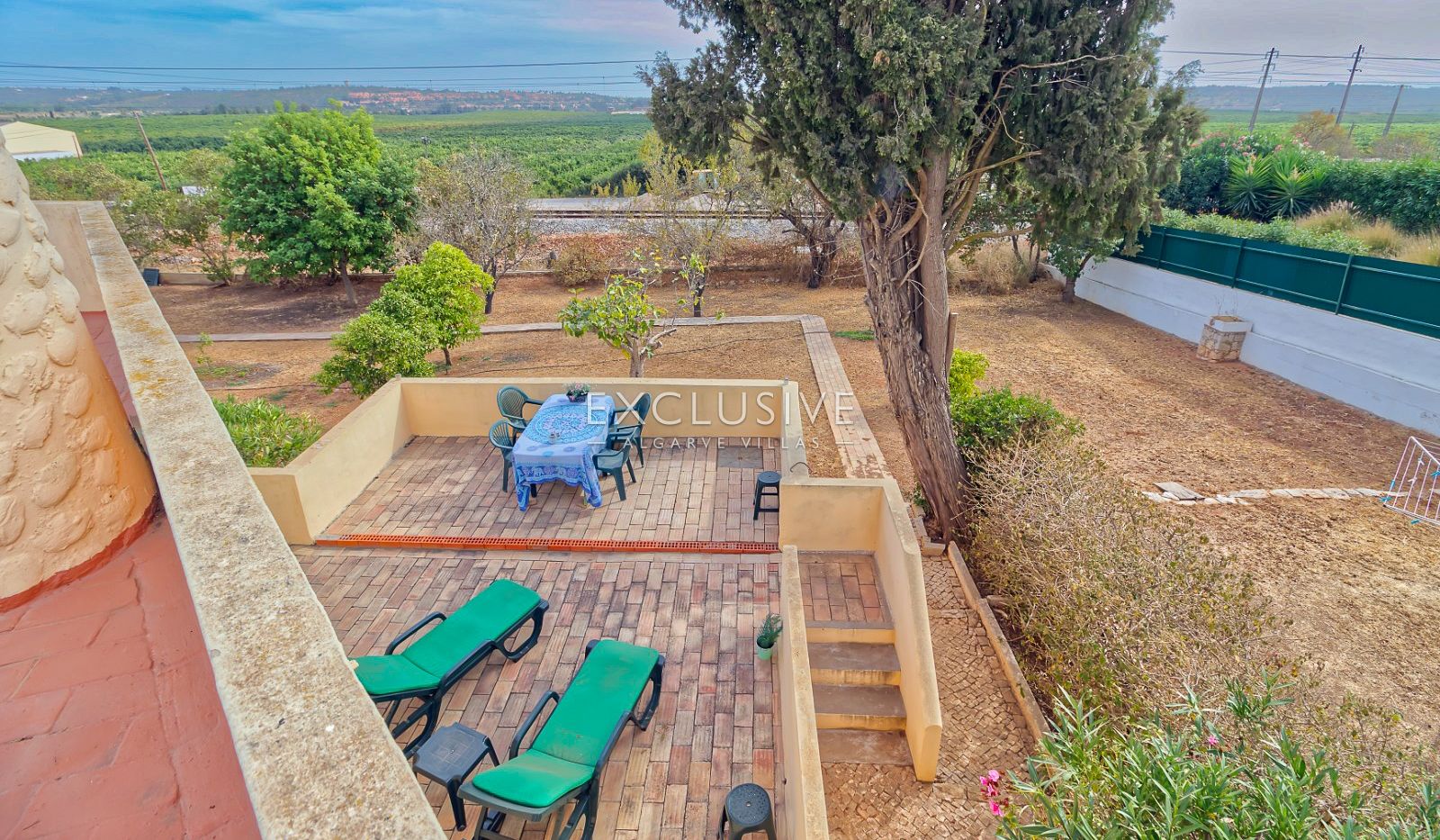 Freistehende Villa mit 4 Schlafzimmern, Pool und großem Grundstück in Alcantarilha, Sil