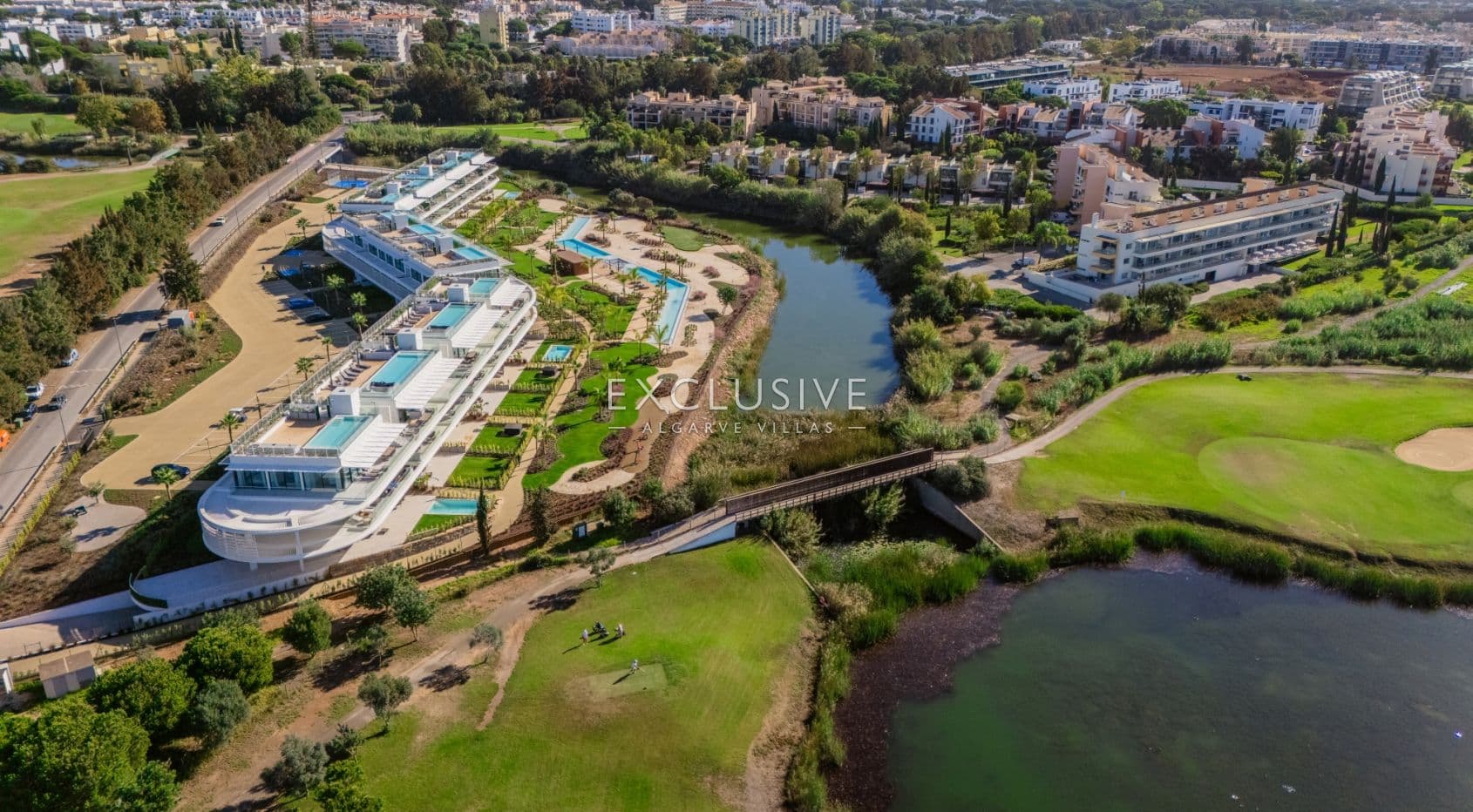 3 Chambres penthouse contemporain à Vilamoura avec vue sur le golf et l'océan-1