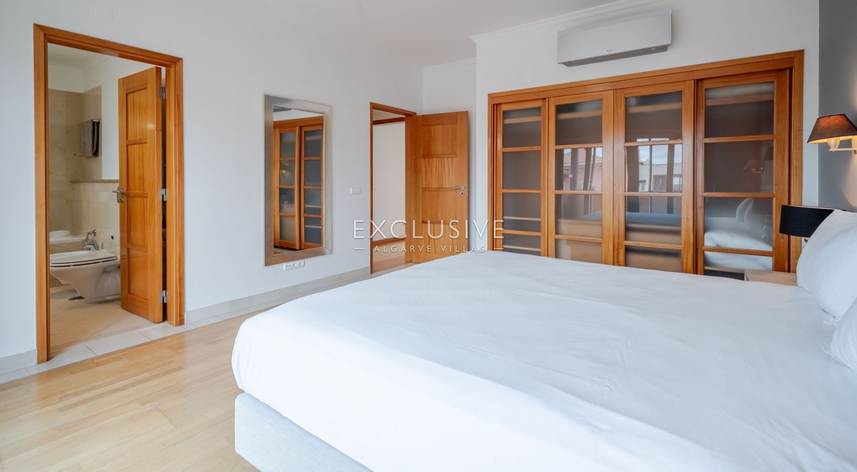 Schöne 2-Zimmer-Wohnung mit Meerblick in Vilamoura