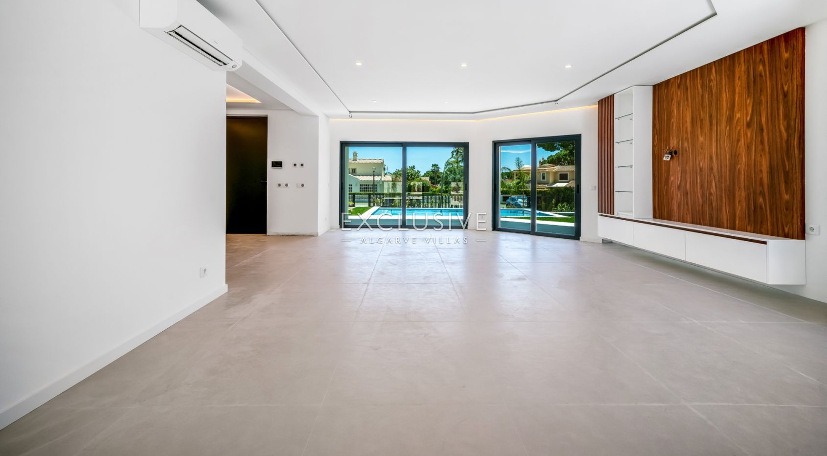 4-Bedroom Luxury Villa - Fully Renovated in Vilamoura