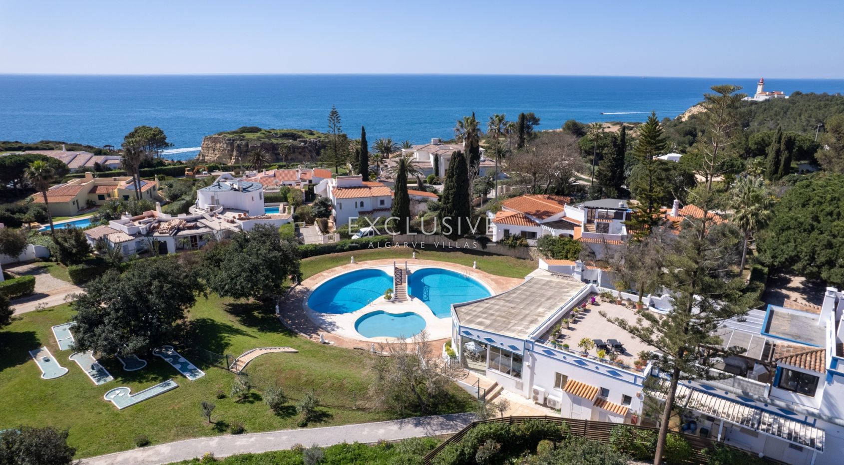 Restaurant mit Meerblick, Carvoeiro, Algarve