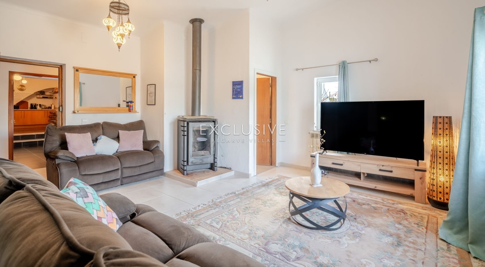 : Luxuriöse Villa mit Meerblick in Carvoeiro – 6 Schlafzimmer, Pool und Tennisplatz