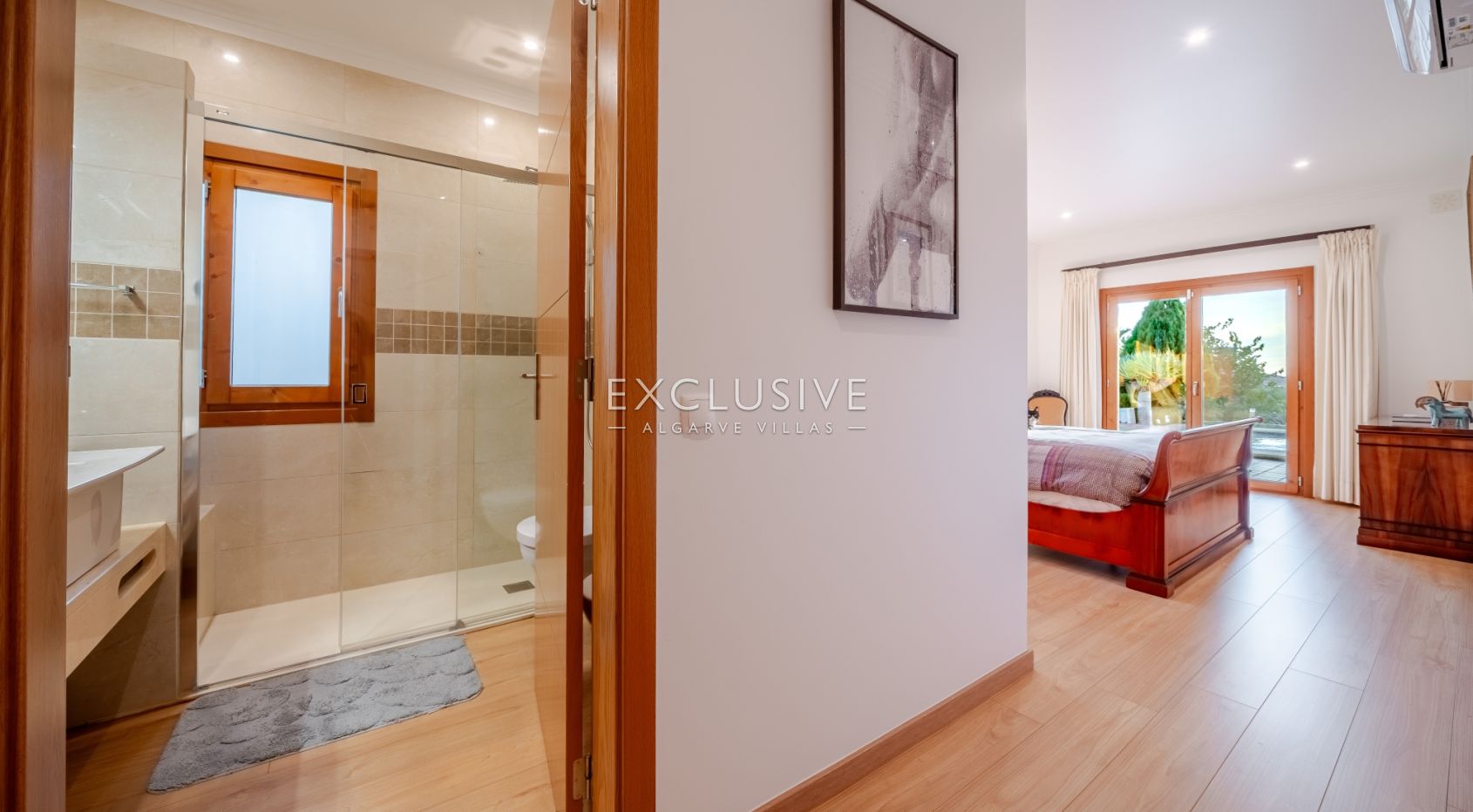 Luxuriöse Villa mit 5 Schlafzimmern und Meerblick in der Nähe von Santa Barbara de Nexe
