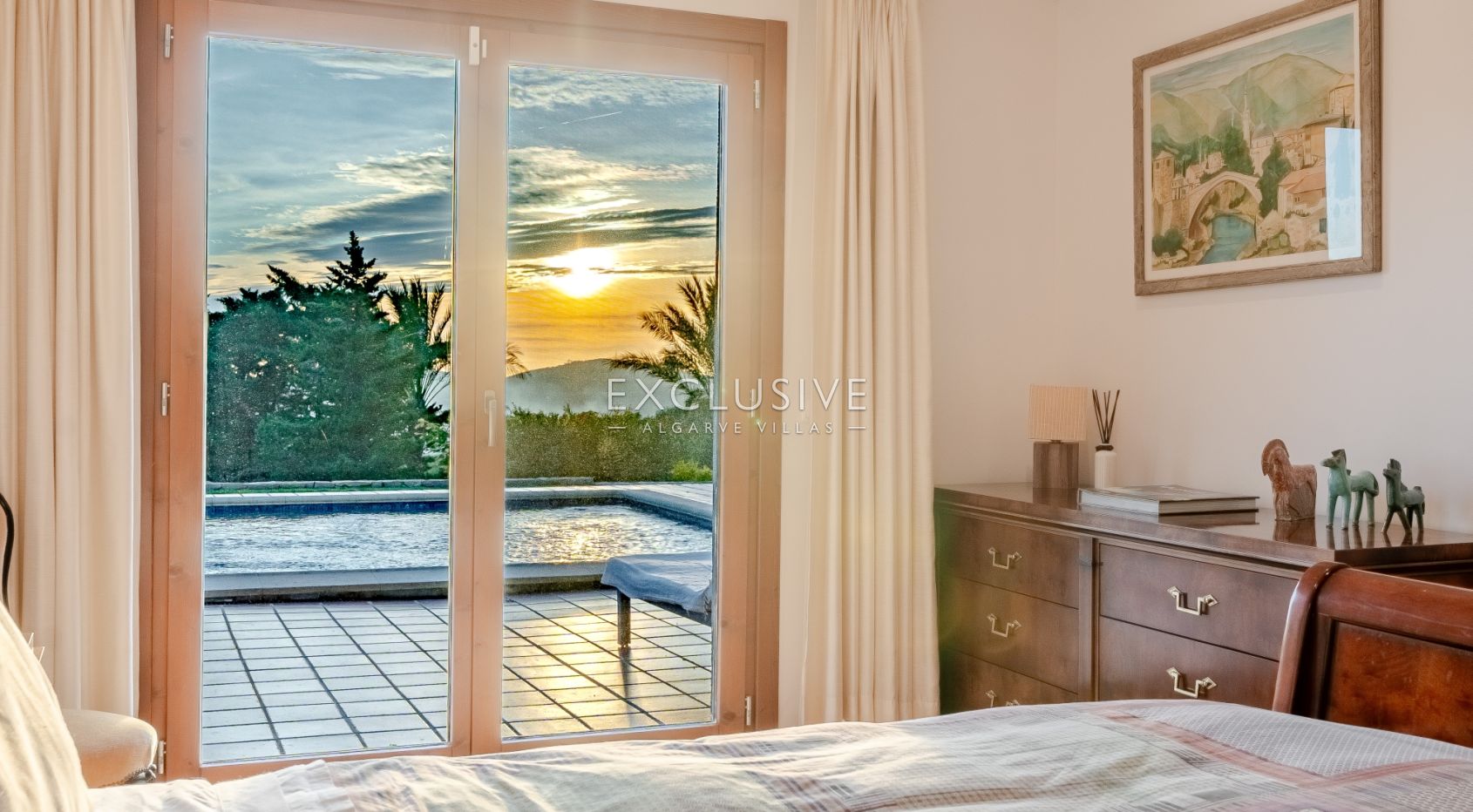 Luxuriöse Villa mit 5 Schlafzimmern und Meerblick in der Nähe von Santa Barbara de Nexe