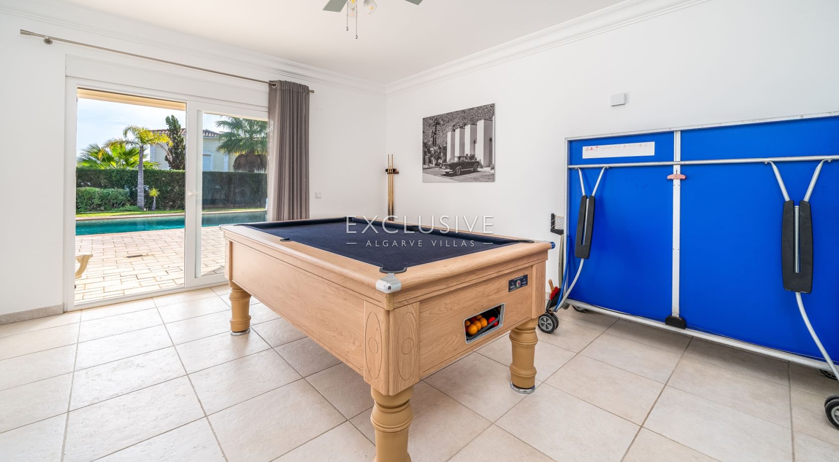 Luxuriöse Villa mit Meerblick in Praia da Luz, Westalgarve