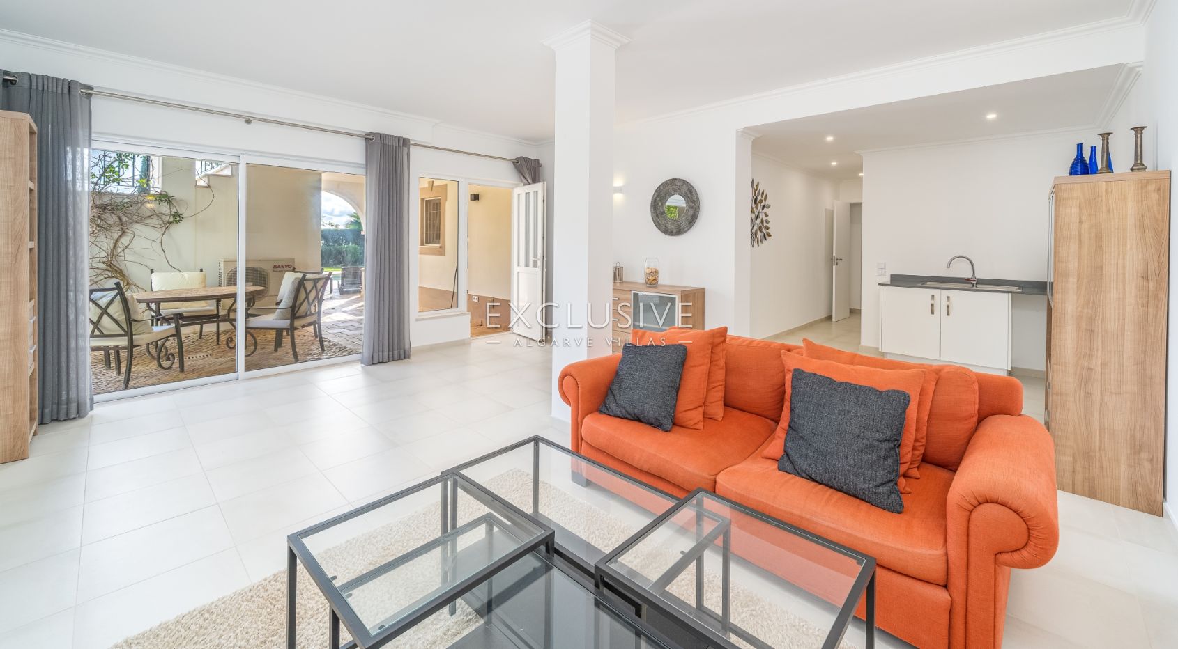 Luxuriöse Villa mit Meerblick in Praia da Luz, Westalgarve