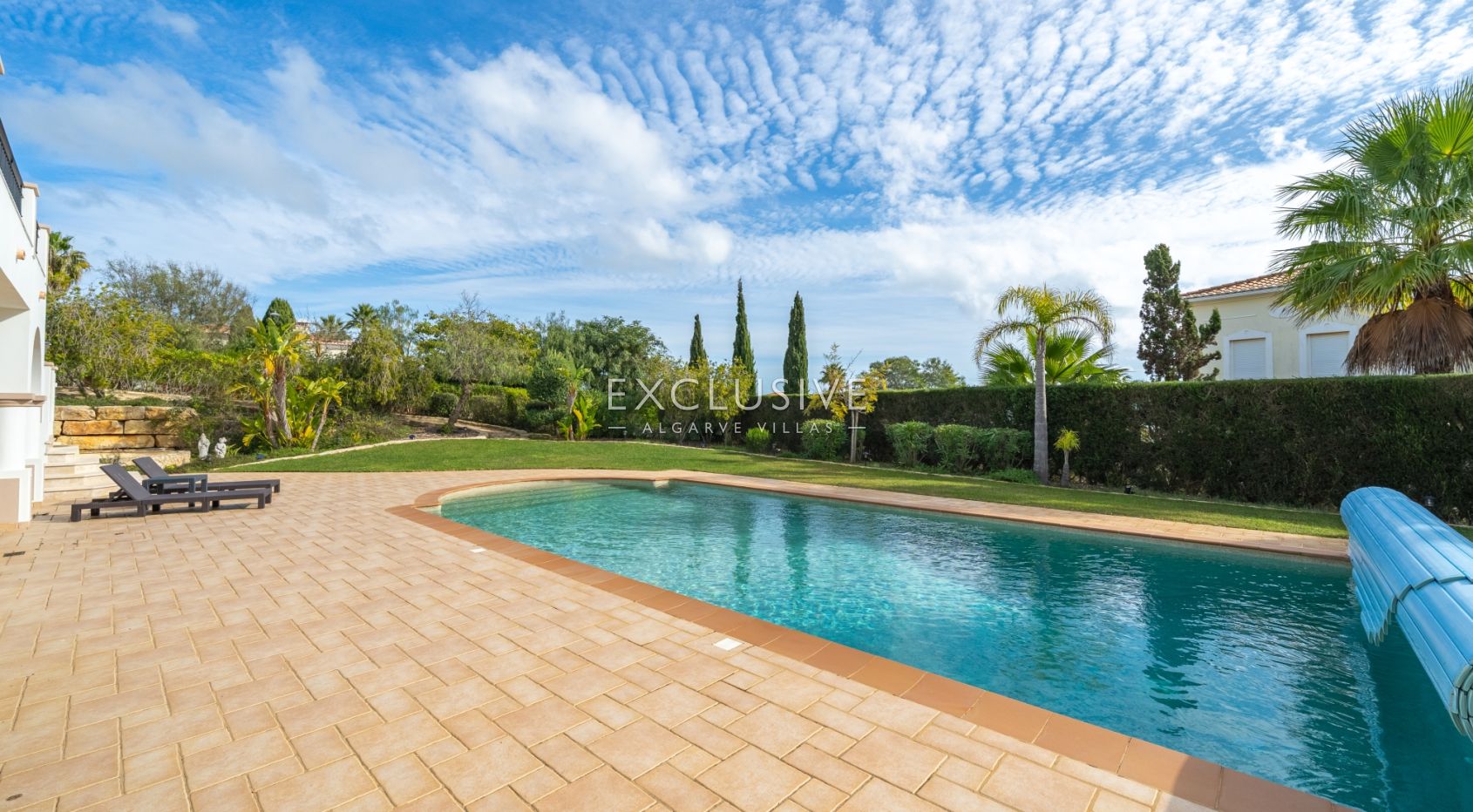 Luxuriöse Villa mit Meerblick in Praia da Luz, Westalgarve