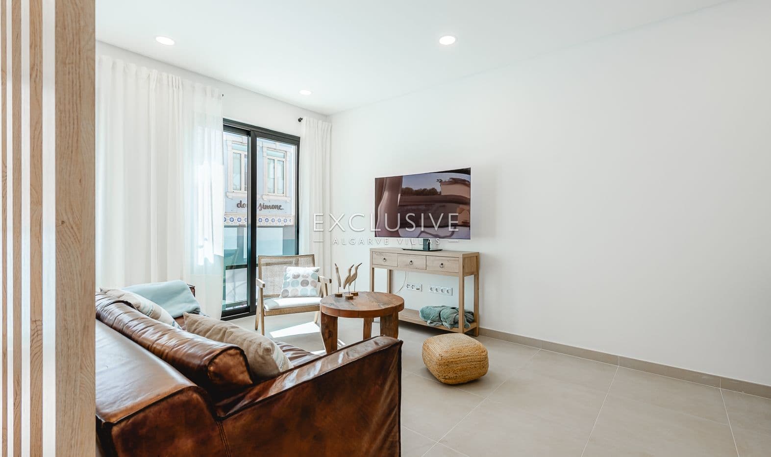 Sie ein modernes Apartment mit zwei Schlafzimmern im Zentrum von Faro, Algarve-2