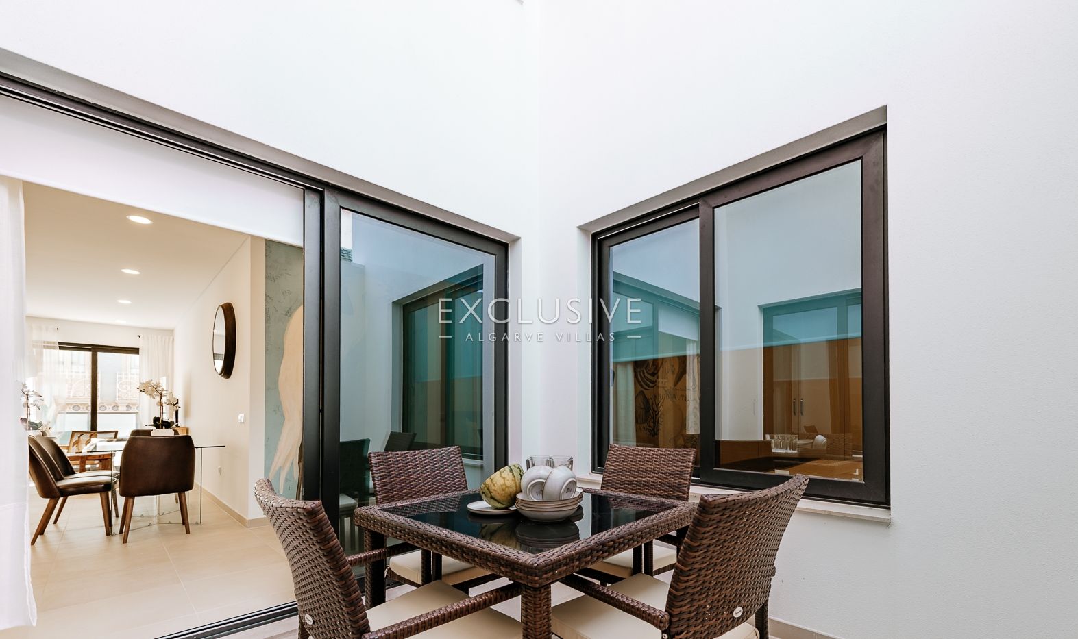 Sie ein modernes Apartment mit zwei Schlafzimmern im Zentrum von Faro, Algarve