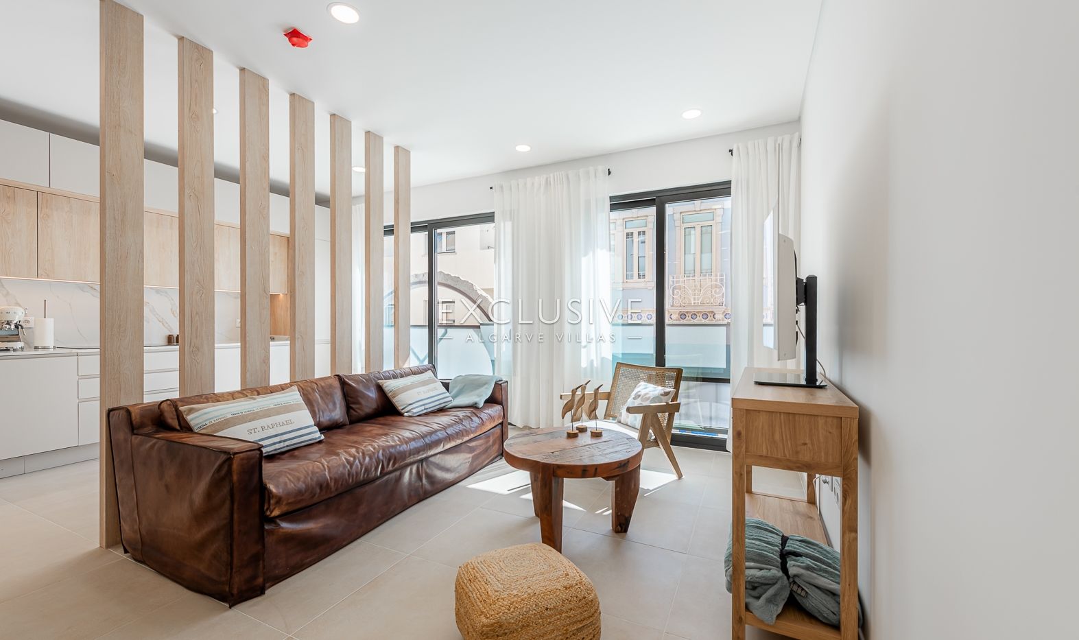 Sie ein modernes Apartment mit zwei Schlafzimmern im Zentrum von Faro, Algarve