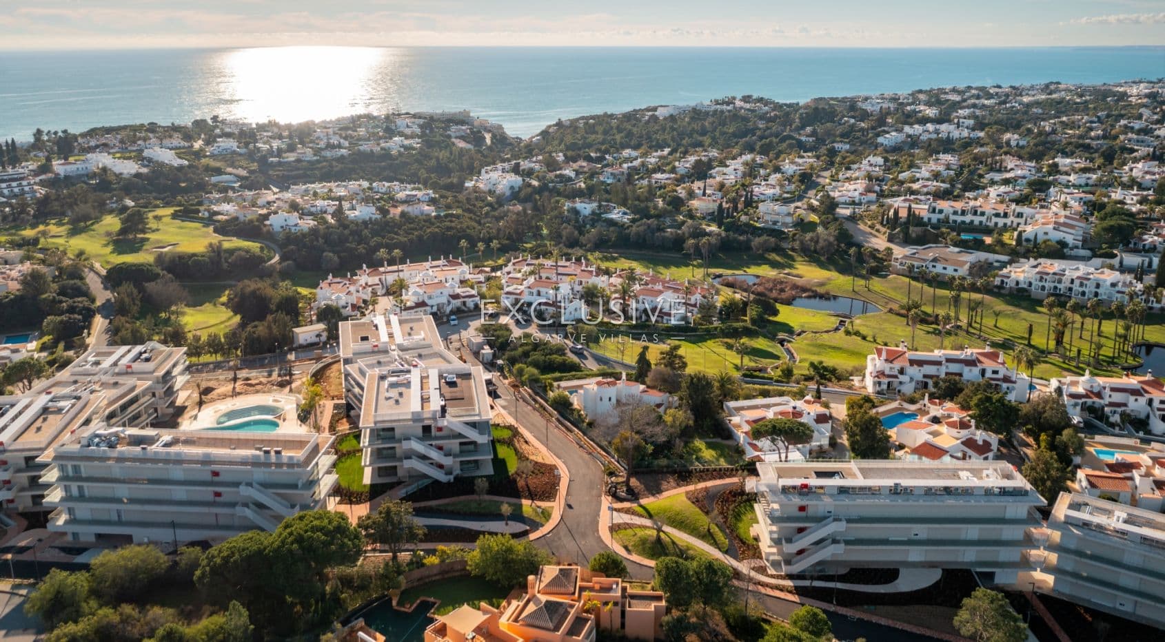 3 Schlafzimmer Penthouse im Dachgeschoss mit Meerblick in Carvoeiro, Westalgarve-1