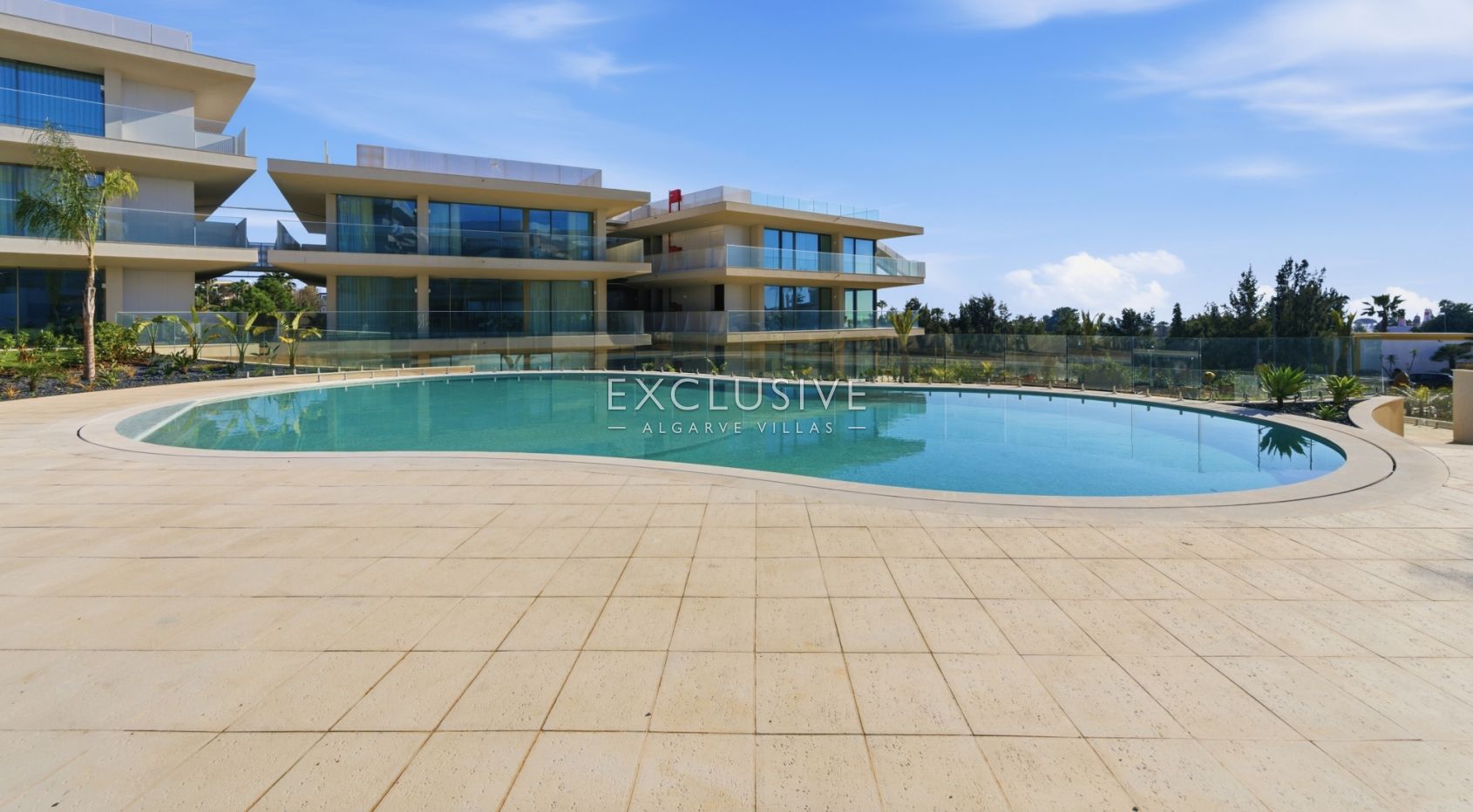 3 Schlafzimmer Penthouse im Dachgeschoss mit Meerblick in Carvoeiro, Westalgarve