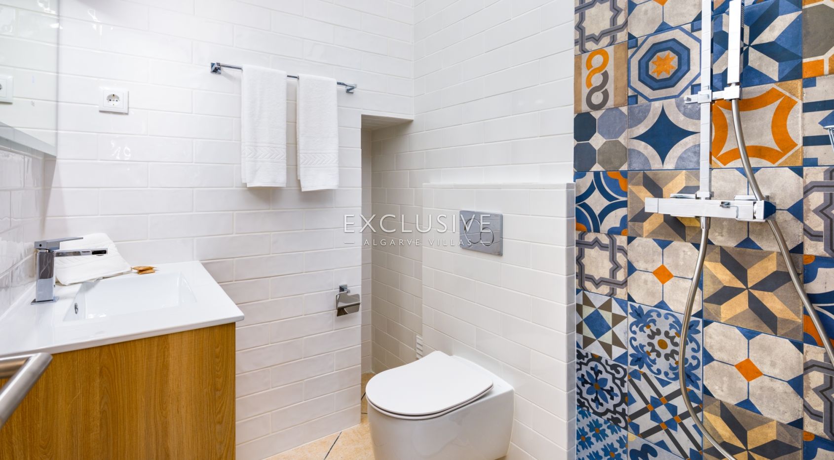 Investitionsmöglichkeit - 4 Strand-Studio-Apartments Praia do Carvoeiro, Algarve