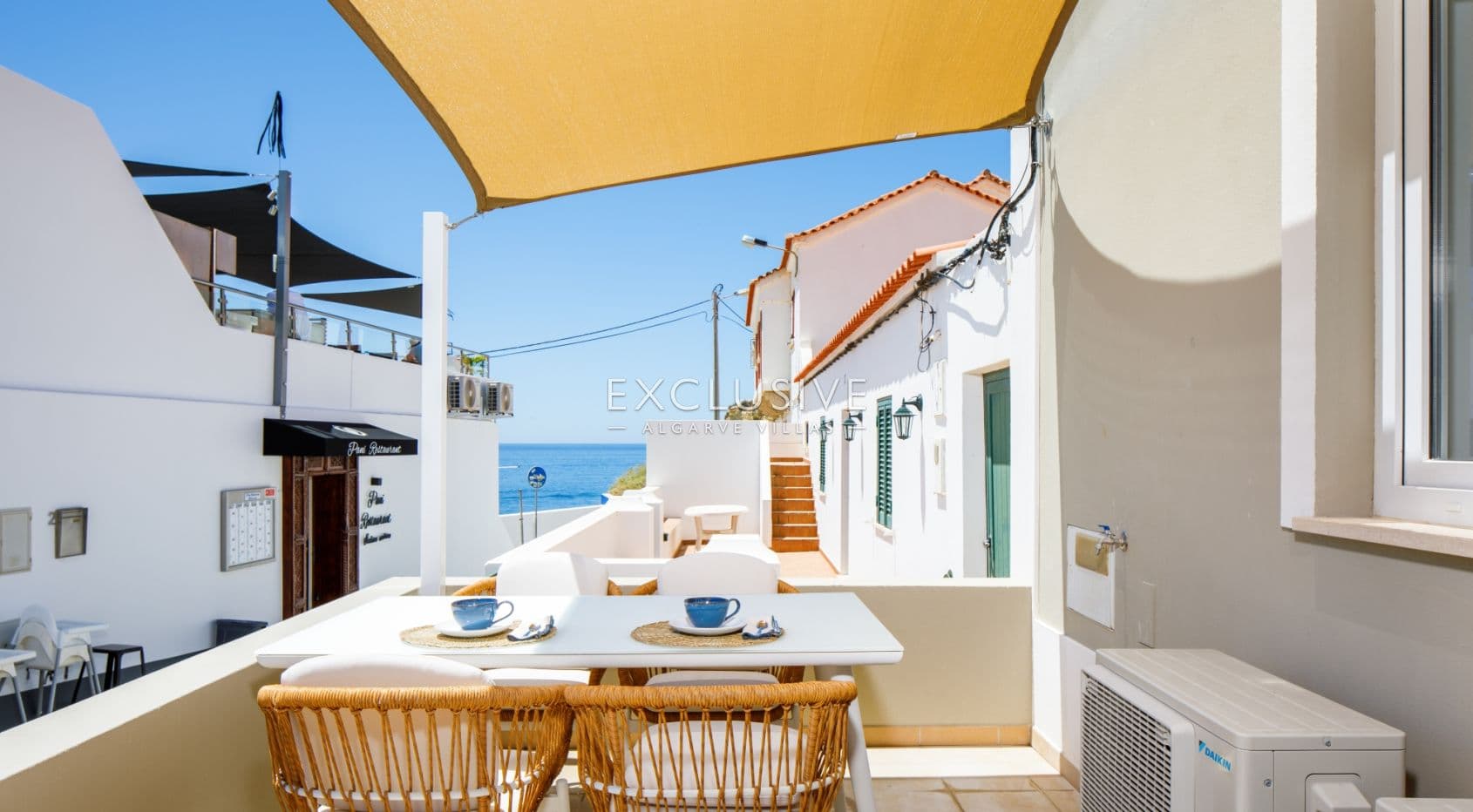 Investitionsmöglichkeit - 4 Strand-Studio-Apartments Praia do Carvoeiro, Algarve-1