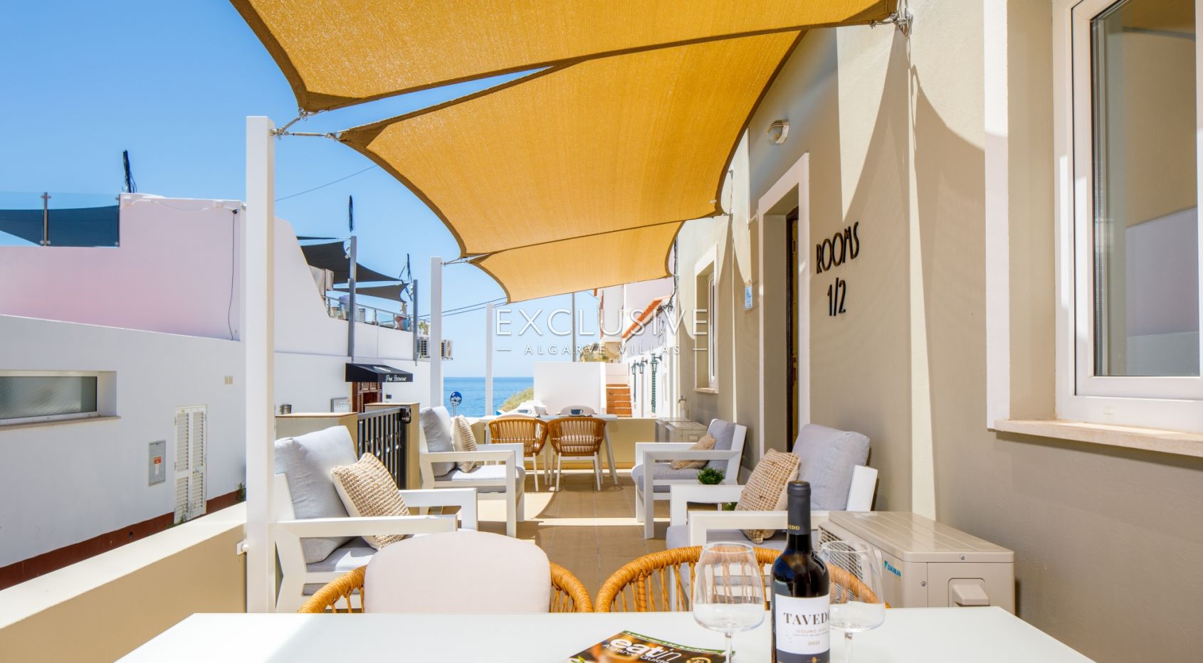Investitionsmöglichkeit - 4 Strand-Studio-Apartments Praia do Carvoeiro, Algarve