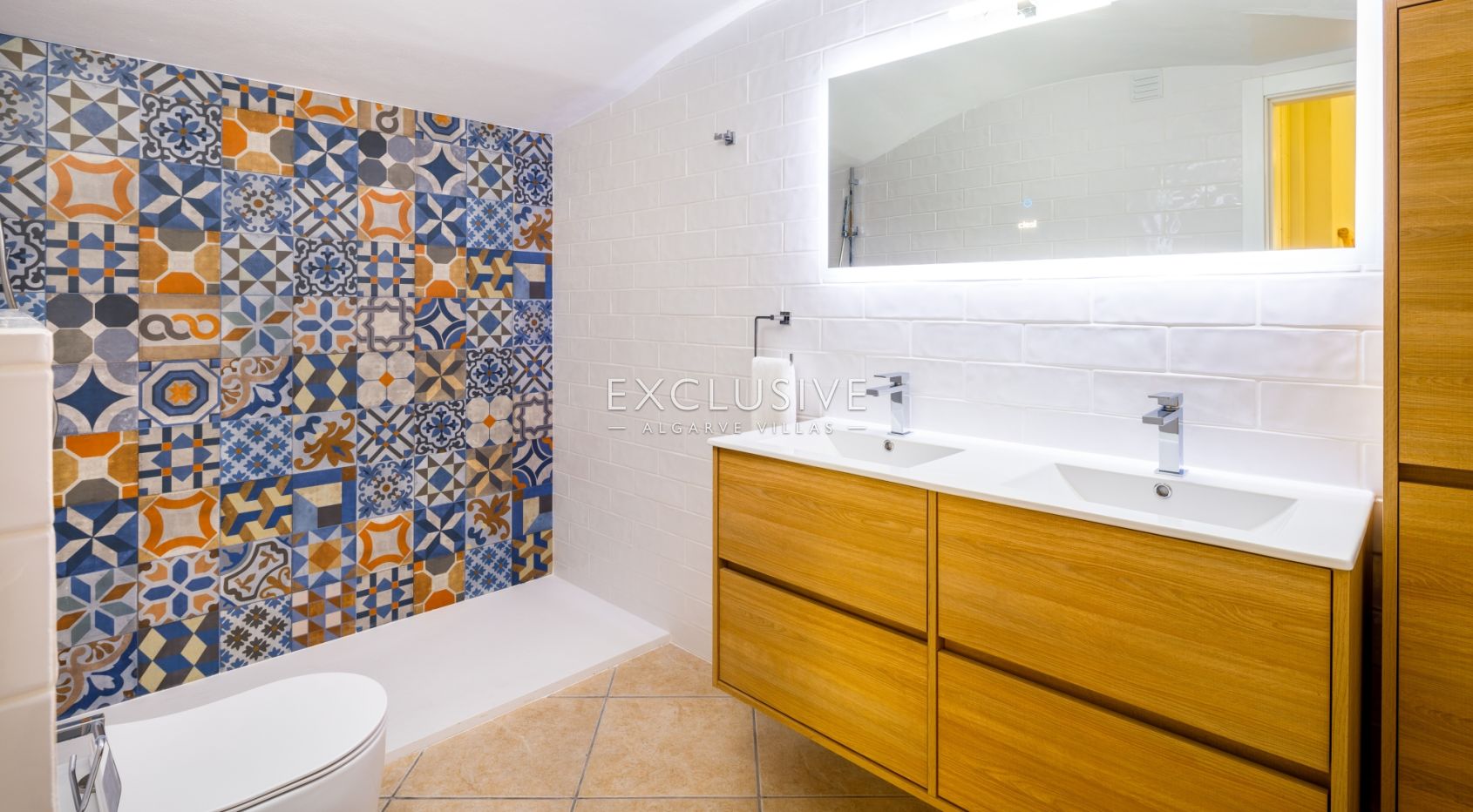 Investitionsmöglichkeit - 4 Strand-Studio-Apartments Praia do Carvoeiro, Algarve