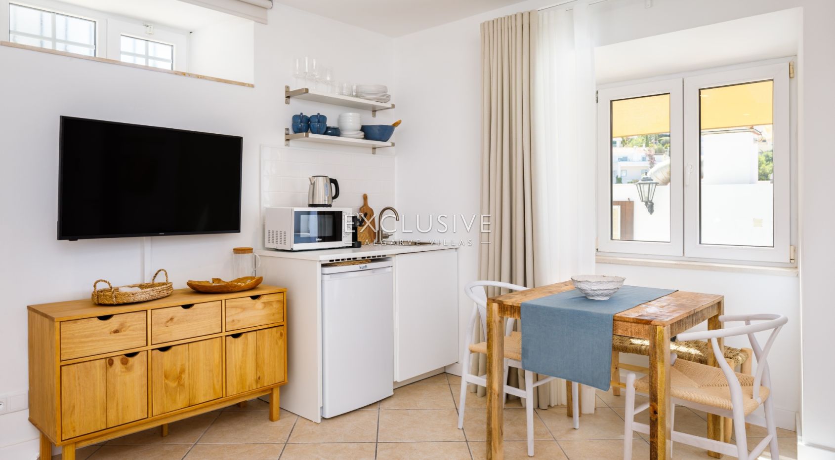 Investitionsmöglichkeit - 4 Strand-Studio-Apartments Praia do Carvoeiro, Algarve