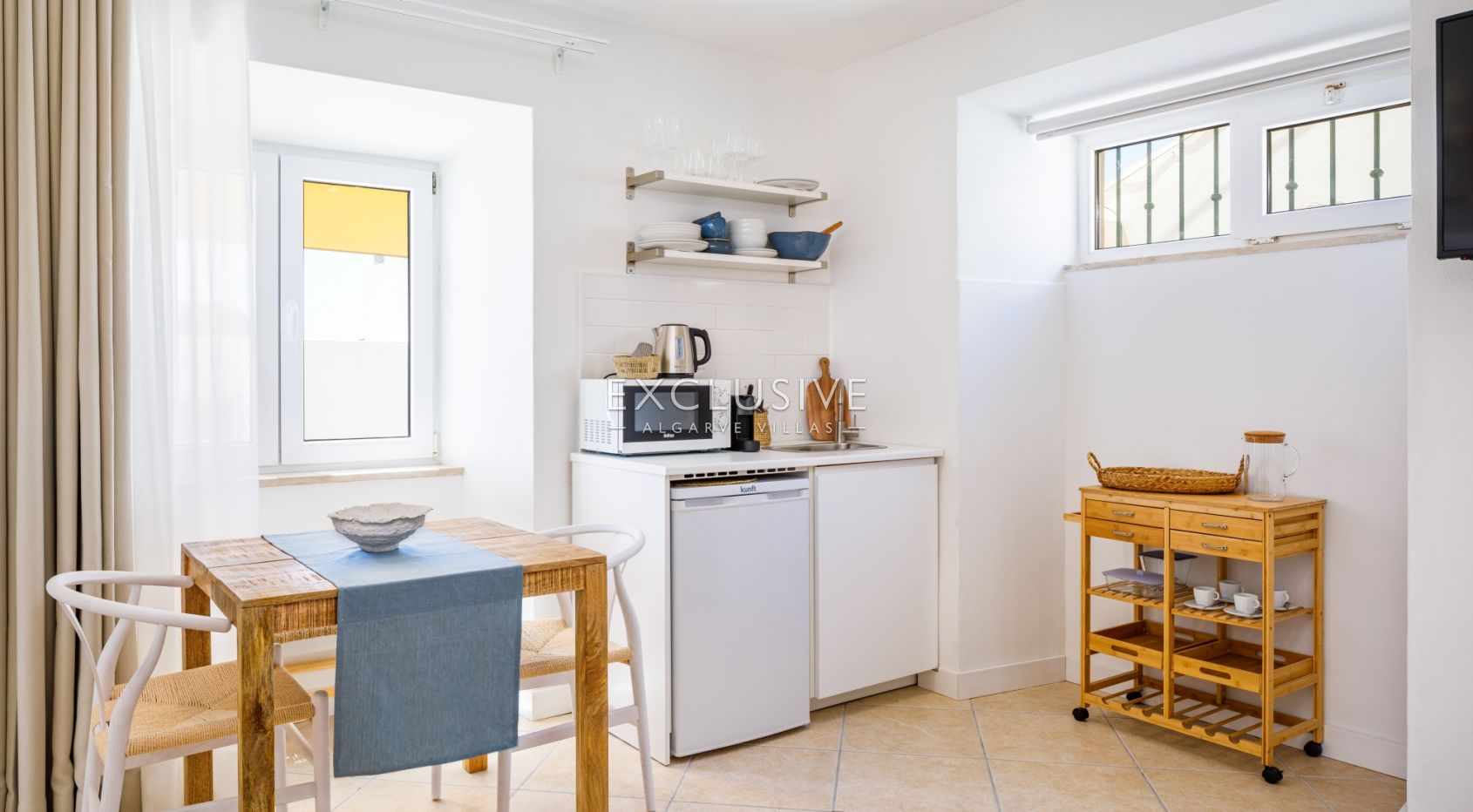 Investitionsmöglichkeit - 4 Strand-Studio-Apartments Praia do Carvoeiro, Algarve
