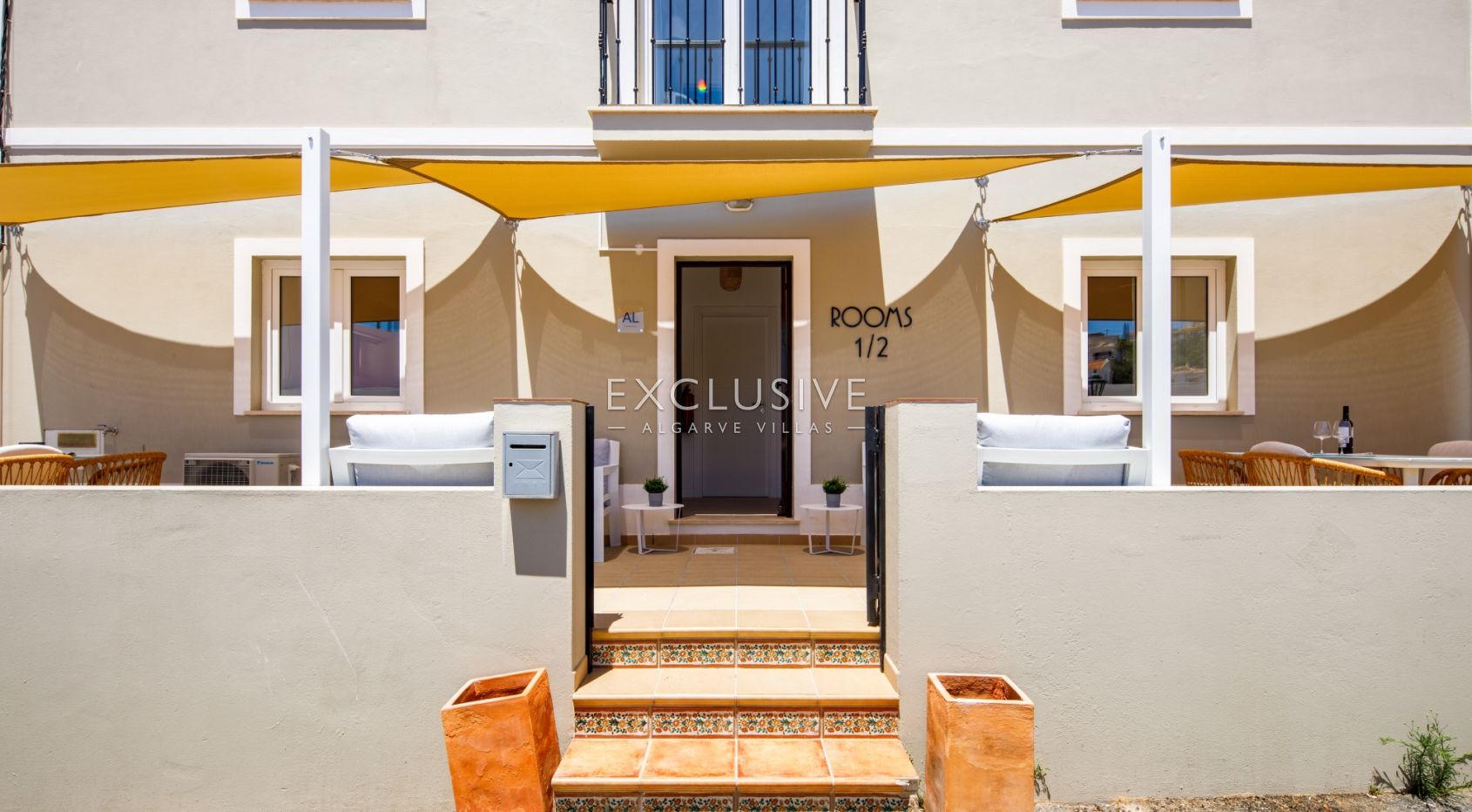Investitionsmöglichkeit - 4 Strand-Studio-Apartments Praia do Carvoeiro, Algarve