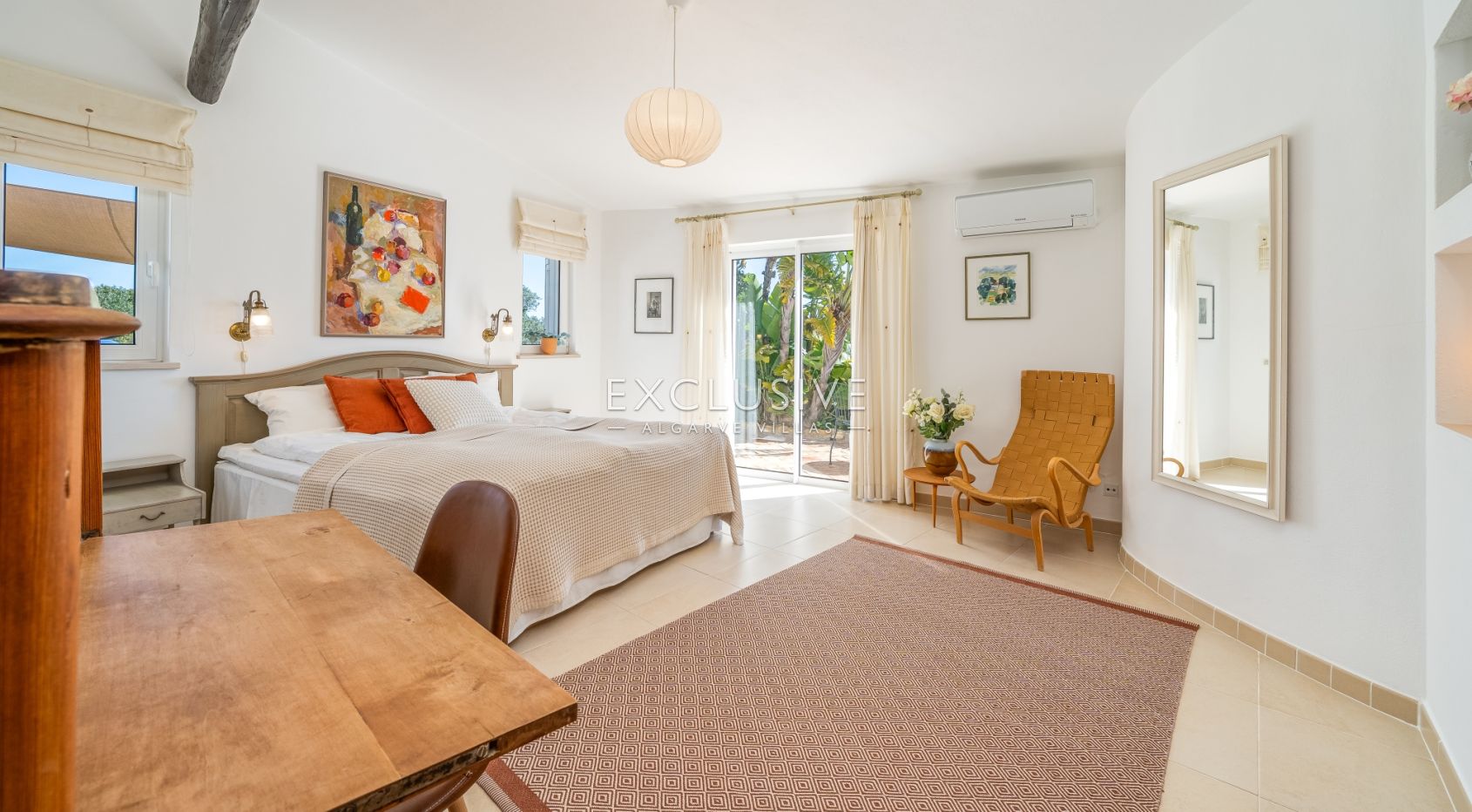 Villa mit vier Schlafzimmern und exzellentem Meerblick in Praia da Luz