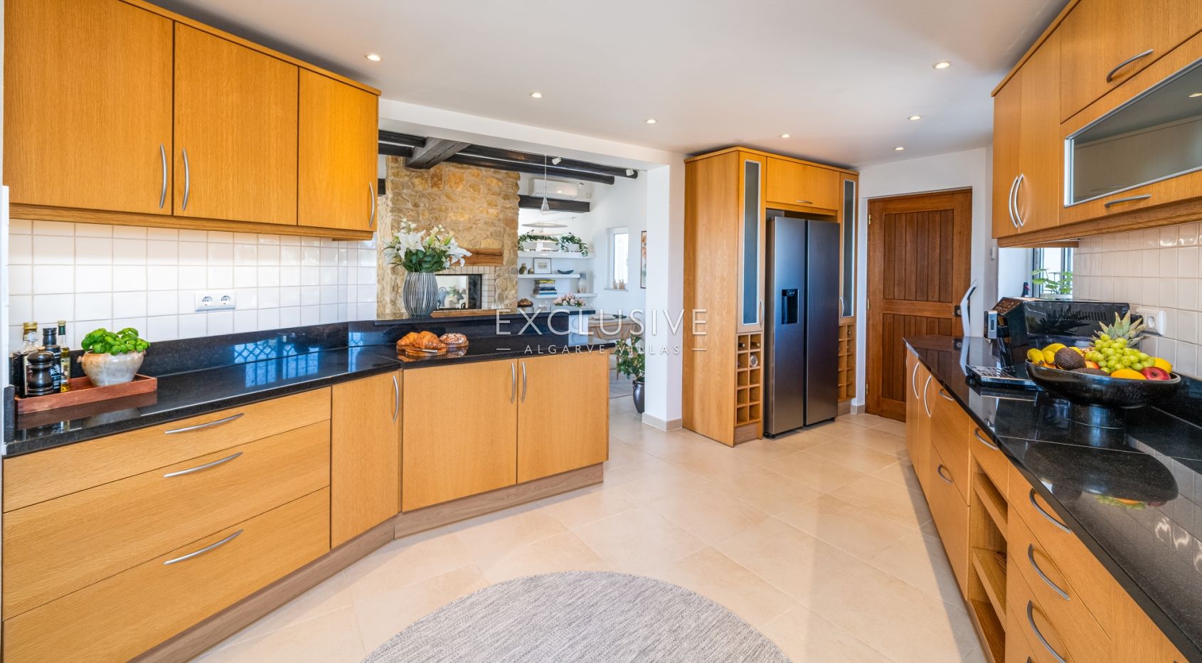Villa mit vier Schlafzimmern und exzellentem Meerblick in Praia da Luz