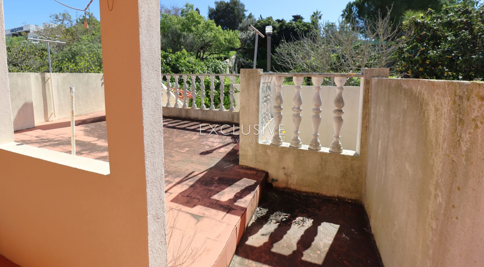 Dorfhaus zu renovieren im Zentrum von Ferragudo, Algarve