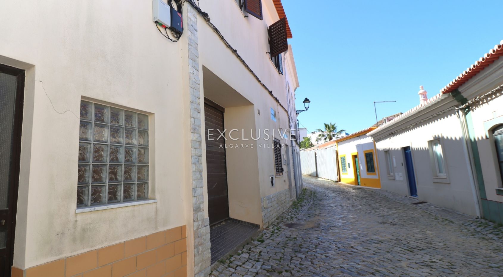 Dorfhaus zu renovieren im Zentrum von Ferragudo, Algarve