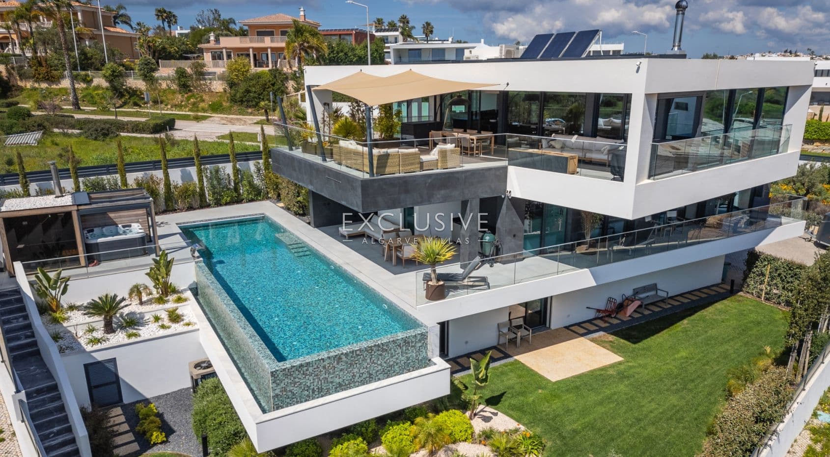 Luxuriöse moderne Villa mit Meerblick in Porto de Mós - Lagos-1