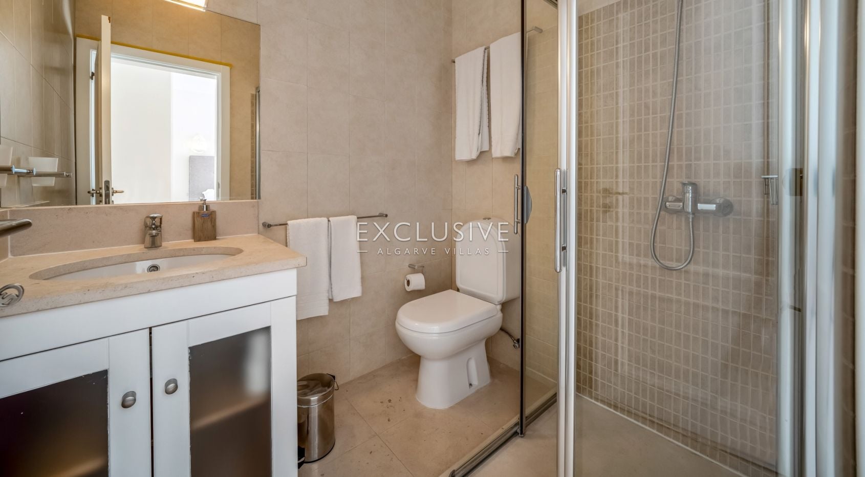 Elegante 5-Schlafzimmer-Villa in Santo António Golf Resort, Algarve
