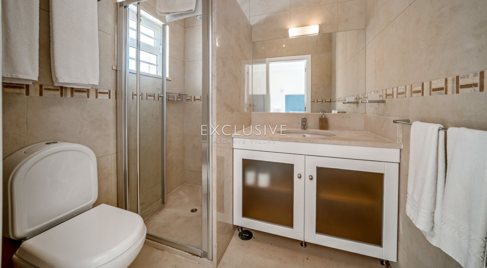 Elegante 5-Schlafzimmer-Villa in Santo António Golf Resort, Algarve