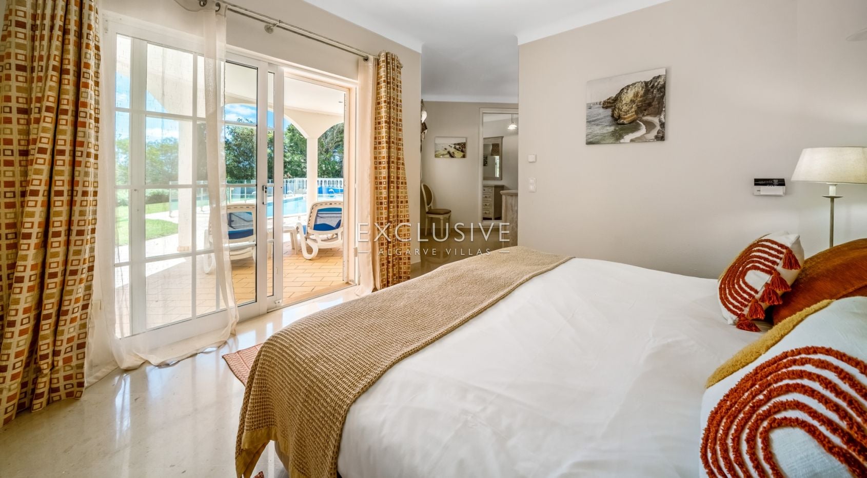 Elegante 5-Schlafzimmer-Villa in Santo António Golf Resort, Algarve