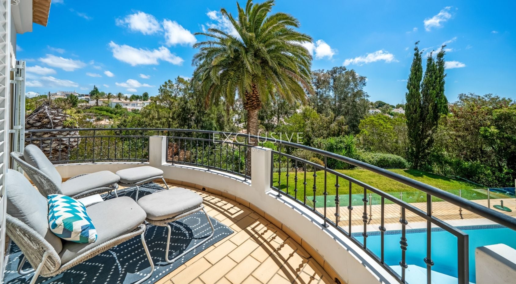 Elegante 5-Schlafzimmer-Villa in Santo António Golf Resort, Algarve