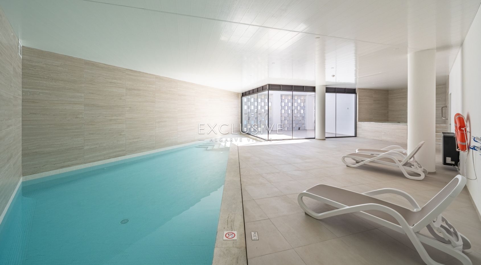 Helle moderne Wohnung mit Blick auf den Yachthafen und das Meer in Lagos