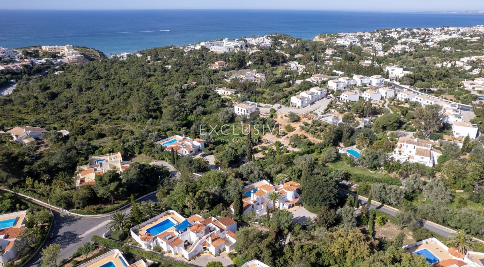 3 Schlafzimmer + separates 4. Schlafzimmer, Villa Carvoeiro, Pool und Meerblick in der-1
