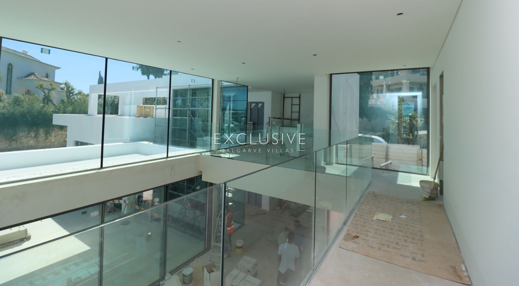 4+1-Villa in Quinta do Lago, nur wenige Gehminuten vom Strand entfernt, Algarve