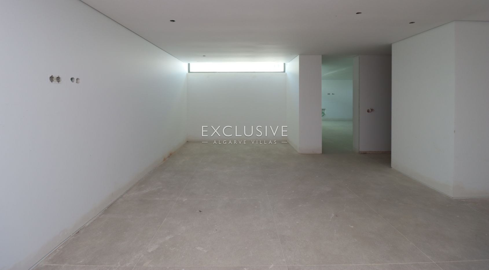 4+1-Villa in Quinta do Lago, nur wenige Gehminuten vom Strand entfernt, Algarve