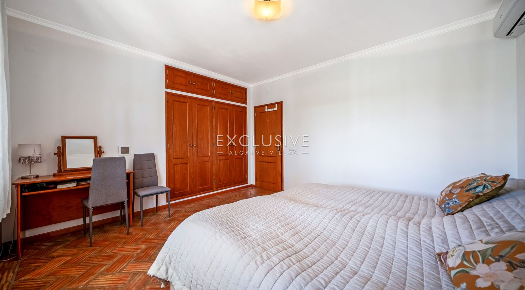 Spacious Equestrian Property with 2 Independent Villas in Tavira