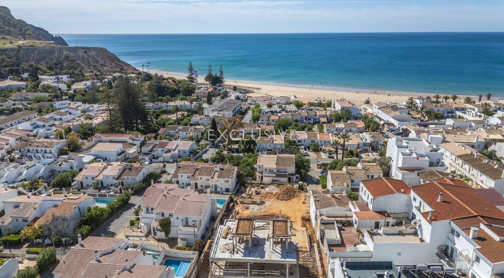 Modernes Strandhaus in Praia da Luz - Luxury Lock-Up and Leave