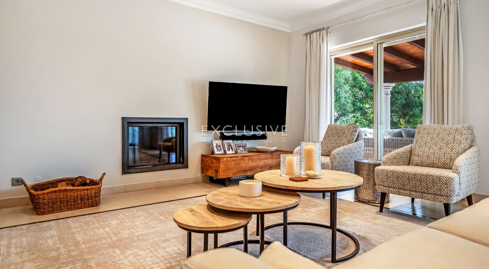 4 Schlafzimmer Villa Santa Barbara de Nexe, Algarve
