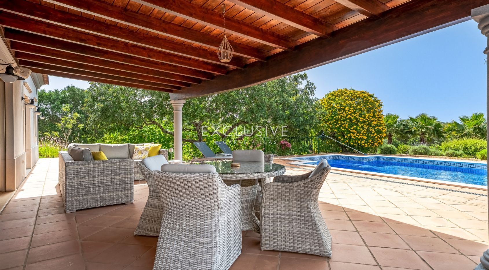4 Schlafzimmer Villa Santa Barbara de Nexe, Algarve