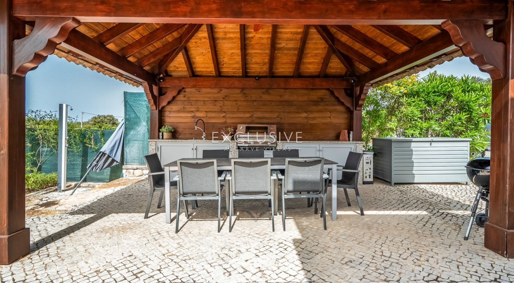 4 Schlafzimmer Villa Santa Barbara de Nexe, Algarve