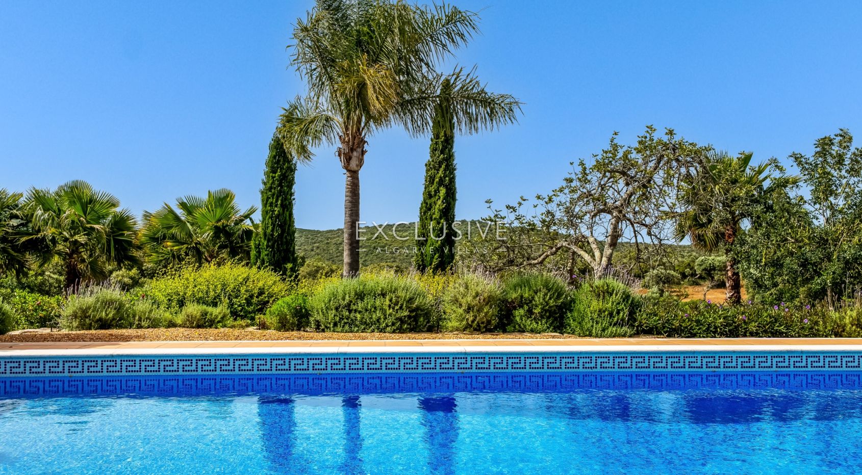 4 Schlafzimmer Villa Santa Barbara de Nexe, Algarve