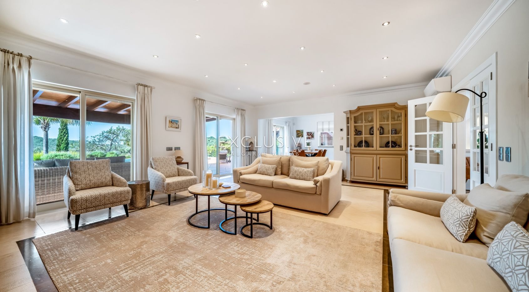 4 Schlafzimmer Villa Santa Barbara de Nexe, Algarve