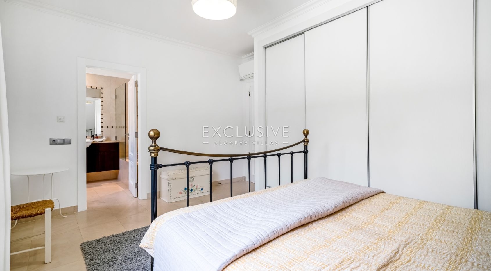 4 Schlafzimmer Villa Santa Barbara de Nexe, Algarve